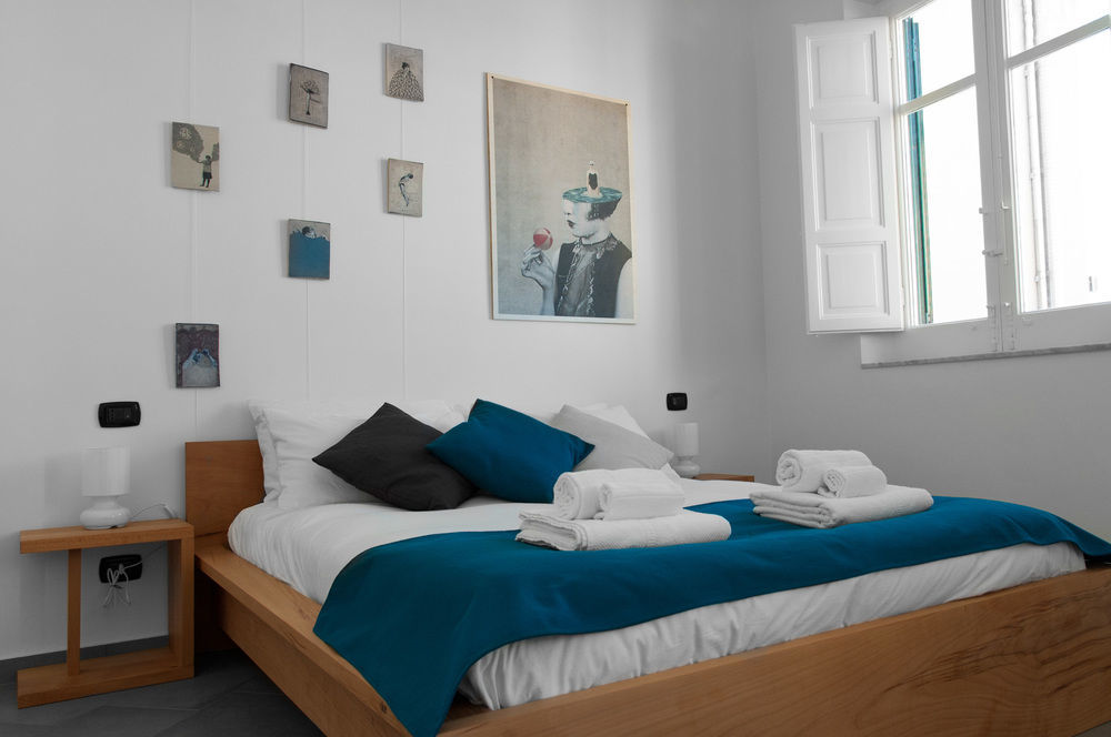 B&B Fuori Squadro - In Centro Con Terrazza Relax Vista Mare Reggio Calabria Exterior photo